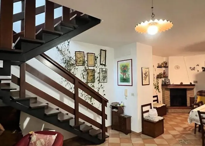 Il Cucco Nocleg ze śniadaniem Roccascalegna